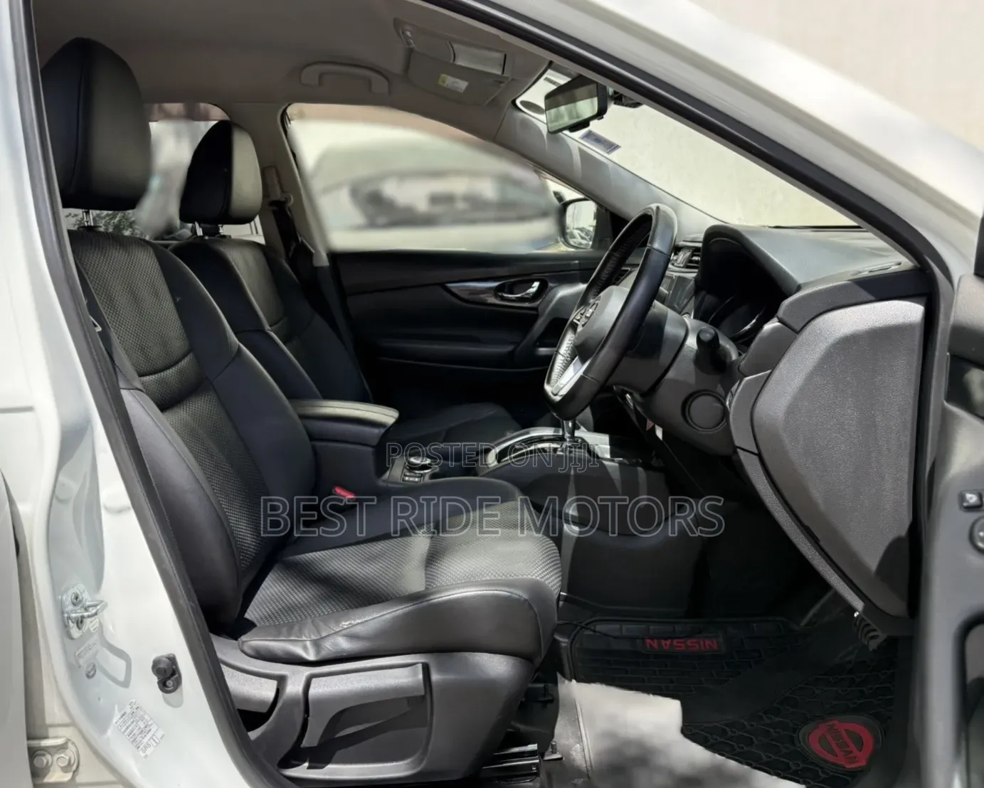 Nissan X-Trail 2.0 Petrol AWD 2017 White