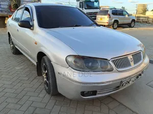 Nissan Bluebird 2005 Silver