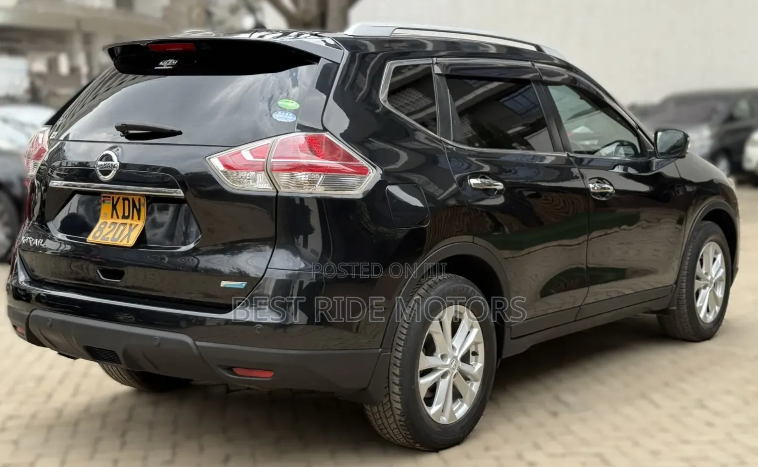 Nissan X-Trail 2.0 Petrol AWD 2016 Black