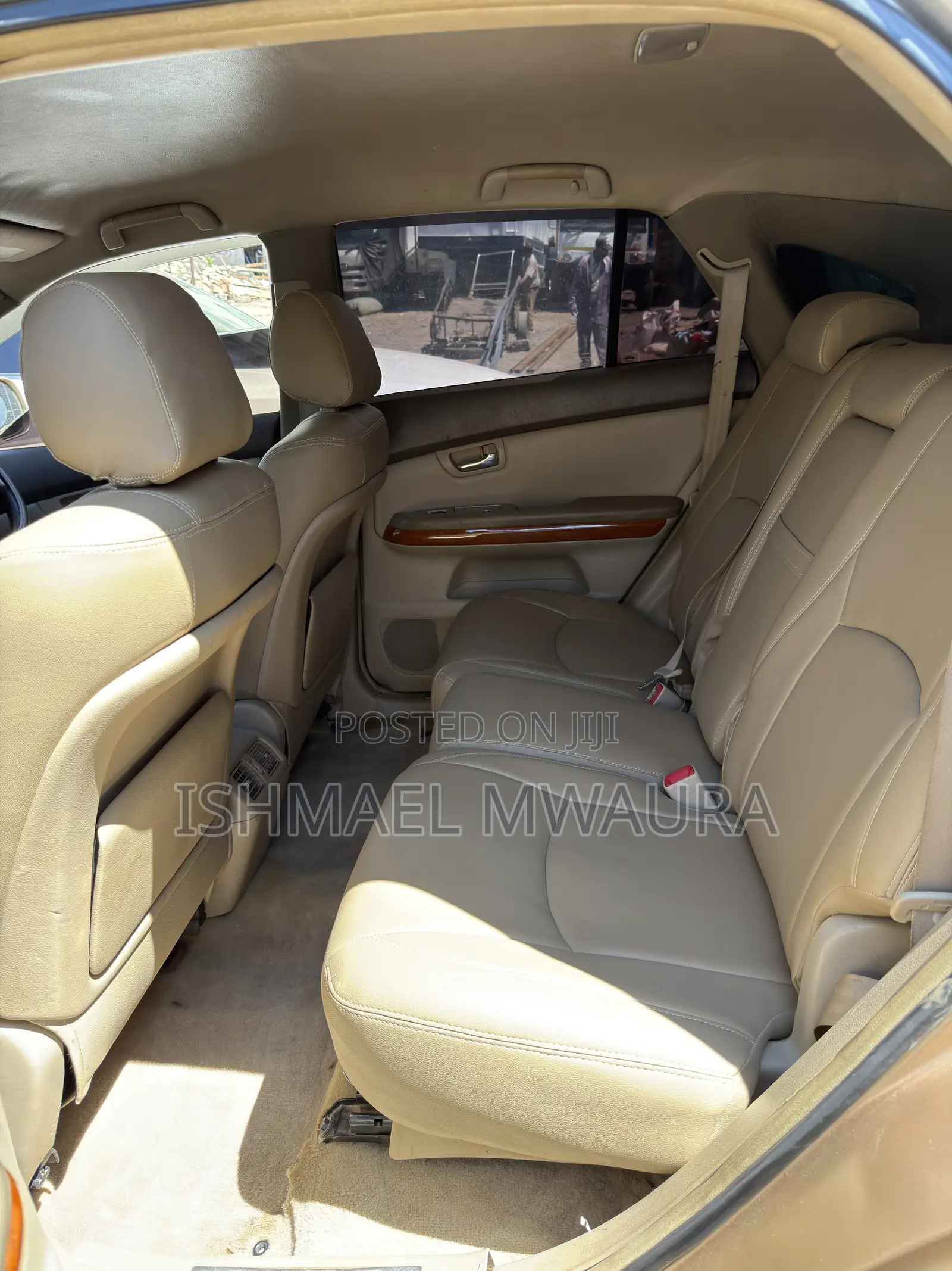 Toyota Harrier 240G 2012 Gold