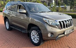 Toyota Land Cruiser Prado 2015 Gray