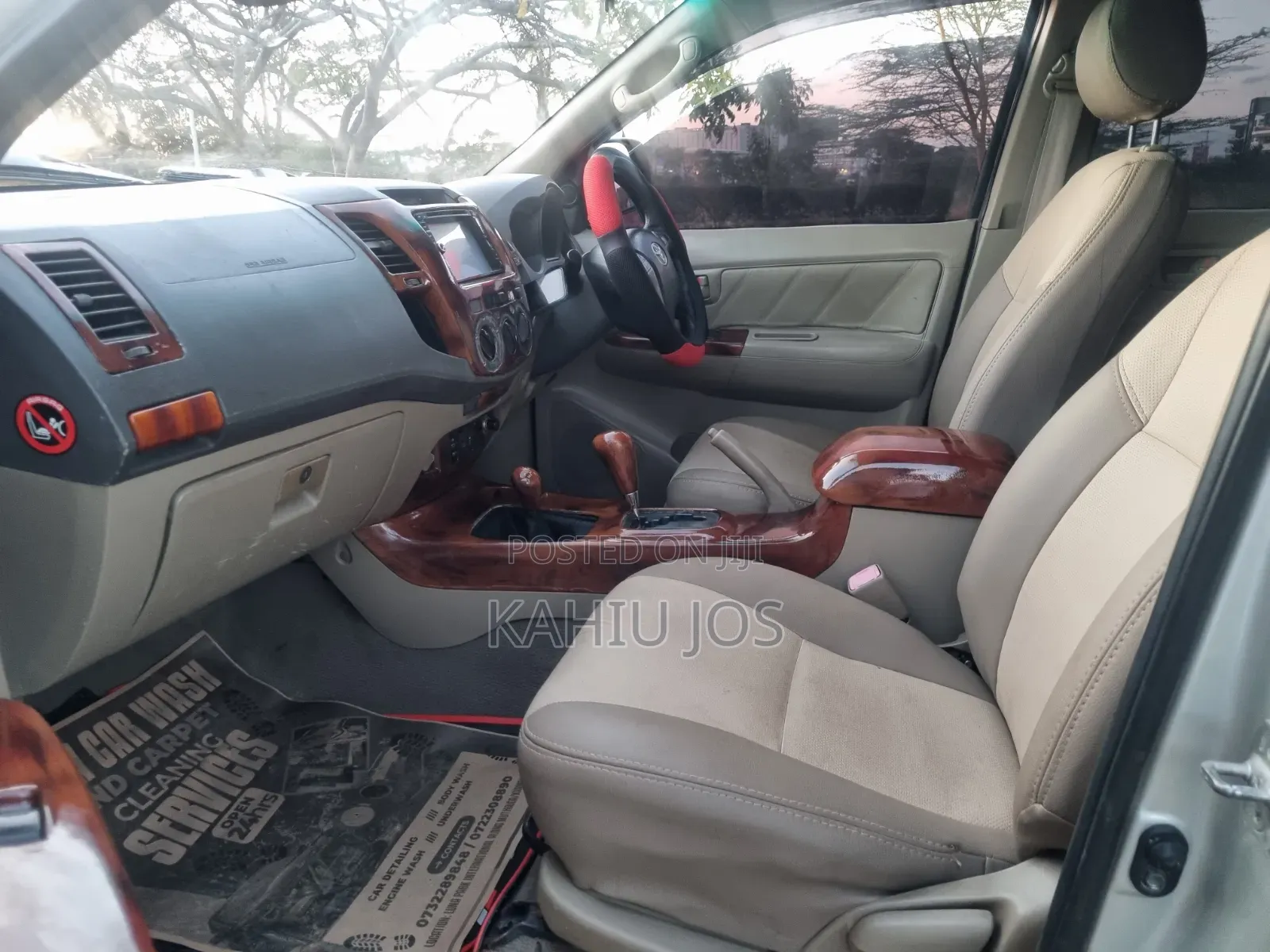 Toyota Hilux 2009 Silver