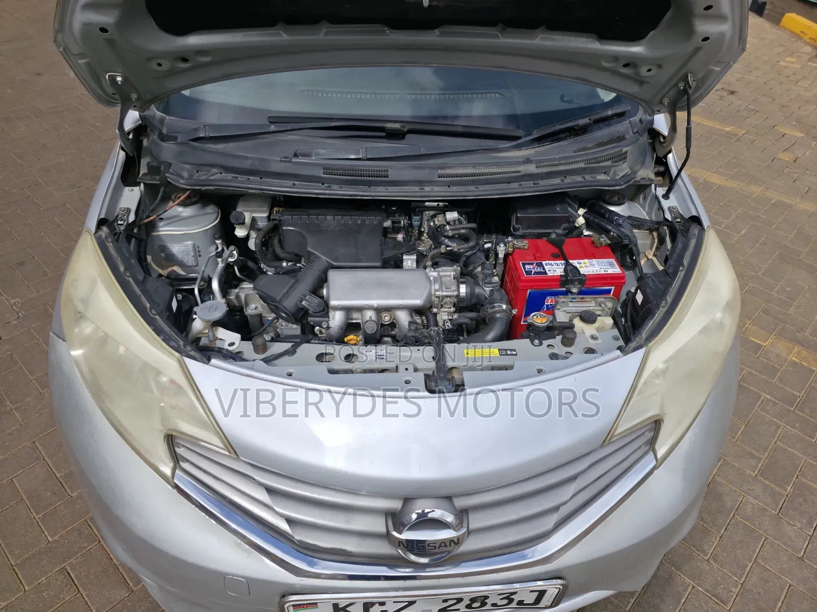 Nissan Note 2012 Silver