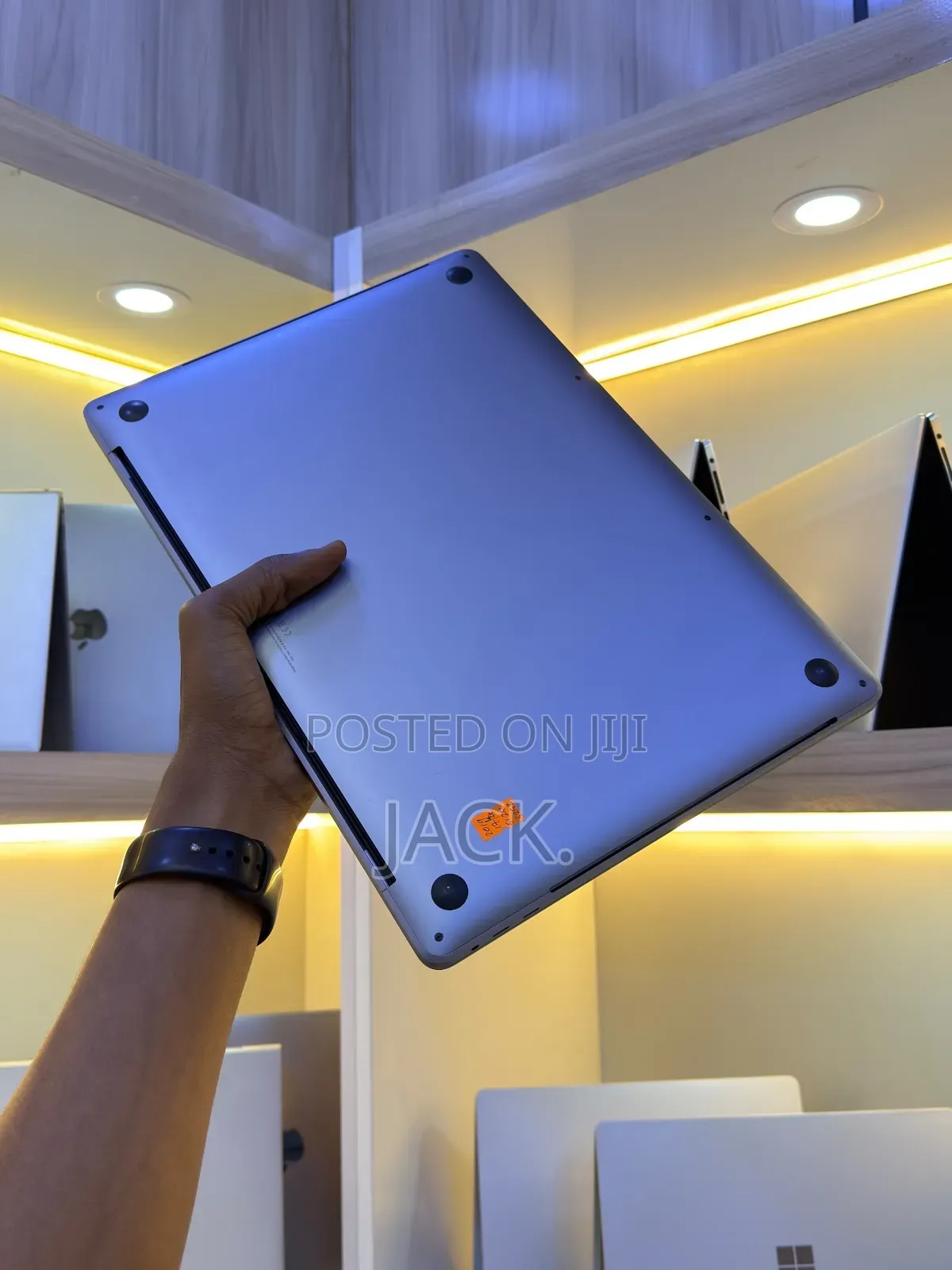 Laptop Apple MacBook 2019 32GB Intel Core i9 SSD 512GB