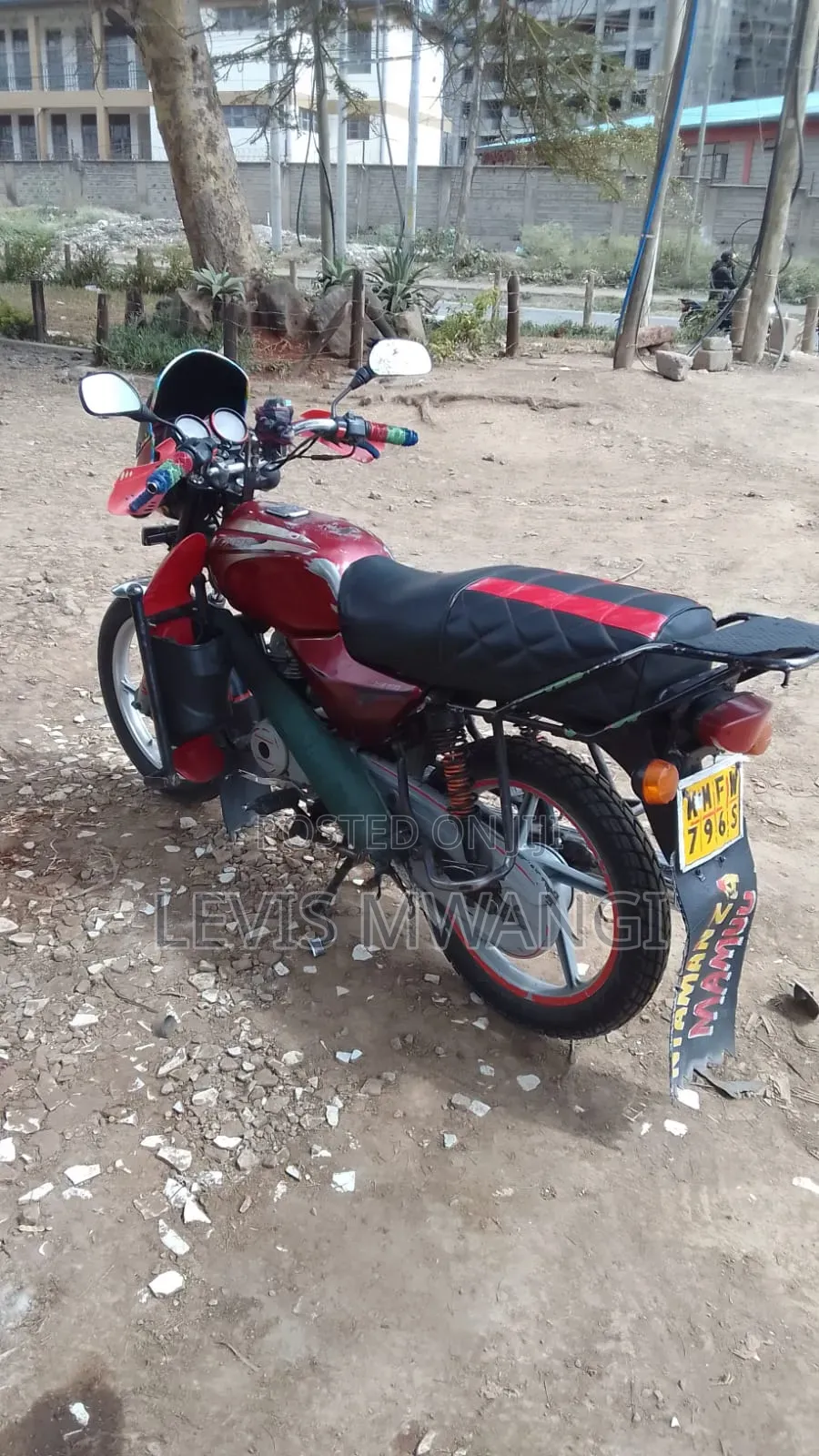 Bajaj Boxer 100 2023 Red
