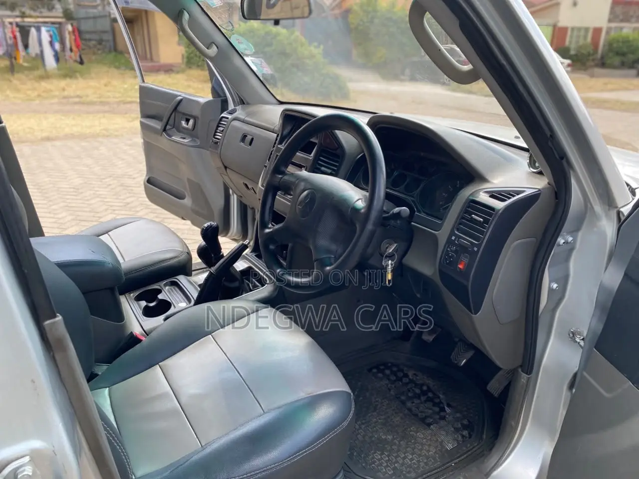 Mitsubishi Pajero 2005 Silver
