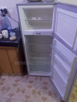 Ramtons Fridge 230 LTRS