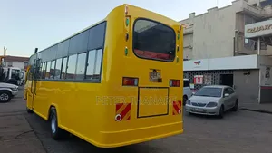 Isuzu Std 4240 2014 Yellow