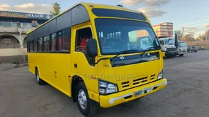 Isuzu Std 4240 2014 Yellow