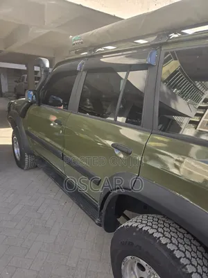Nissan Patrol 1999 Green