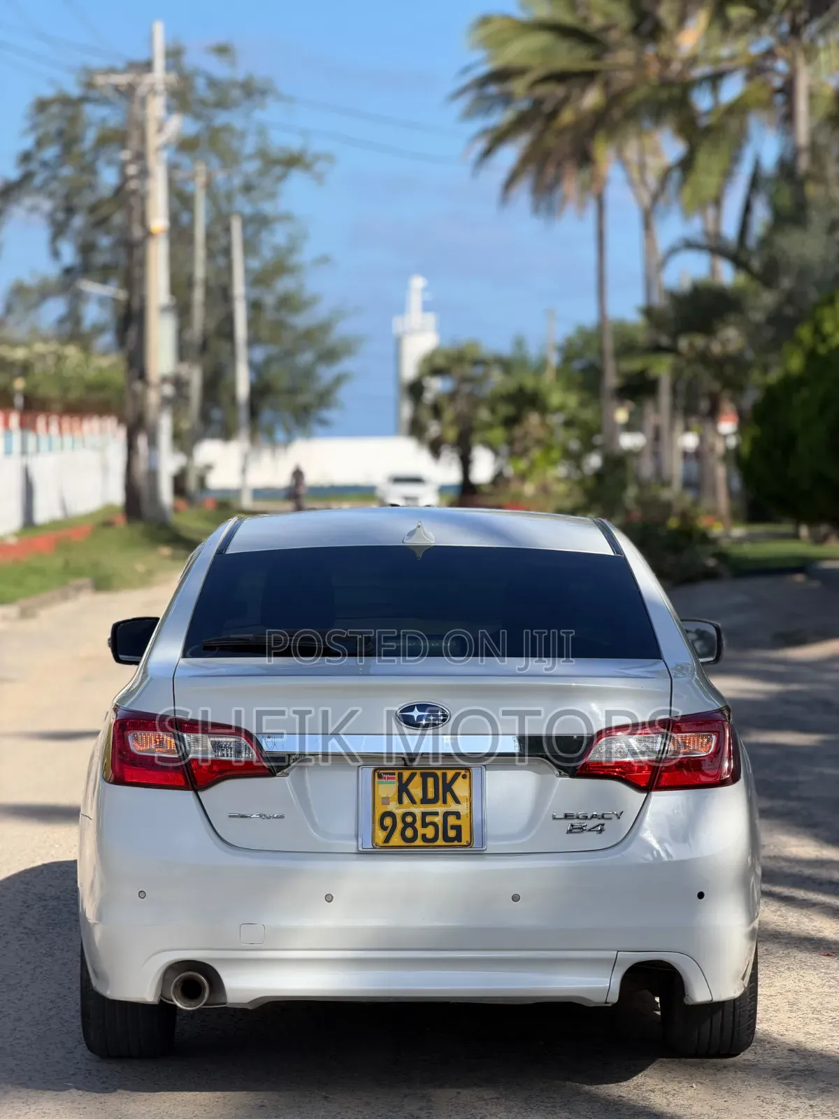 Subaru Legacy 2016 White