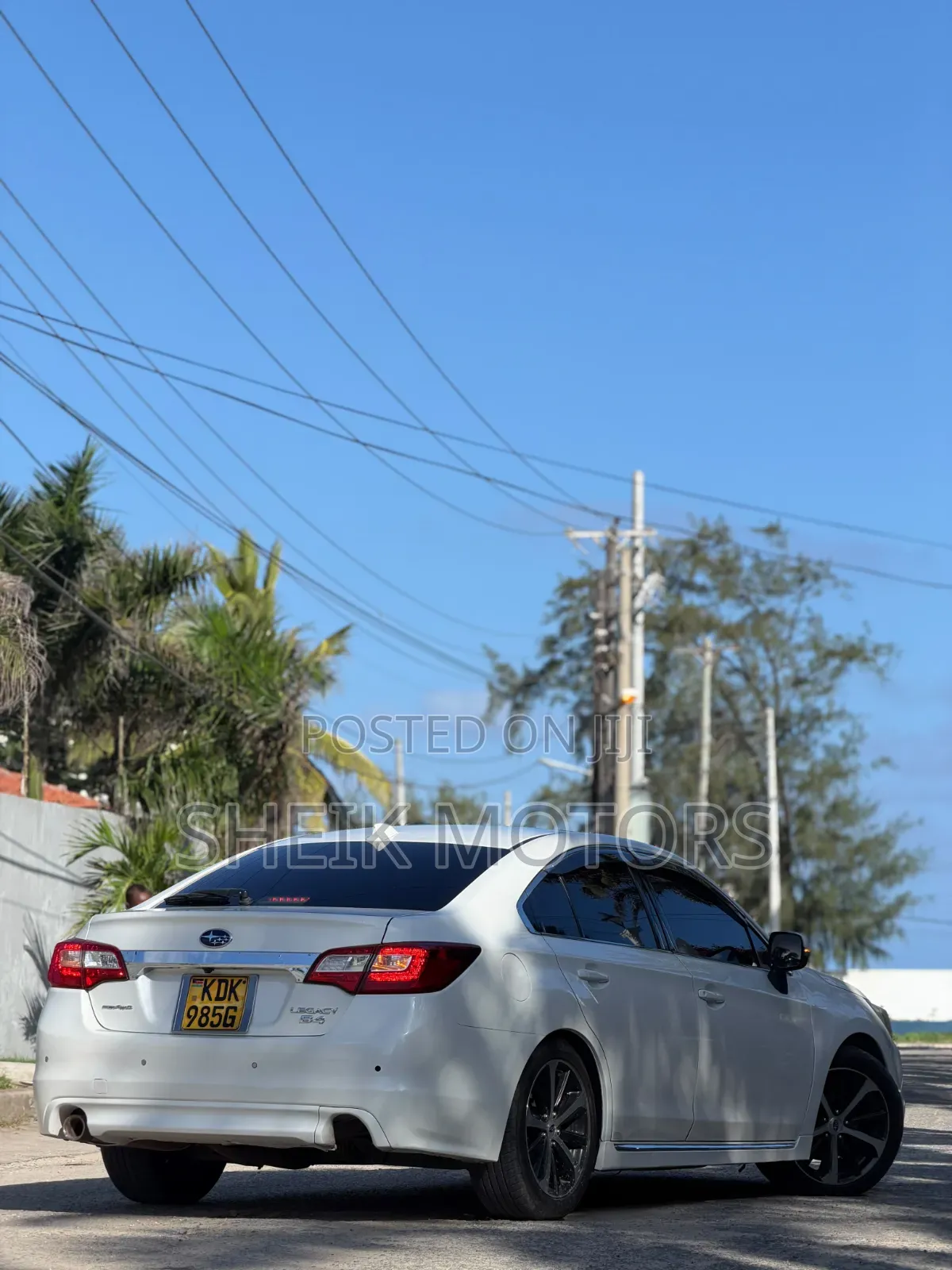 Subaru Legacy 2016 White
