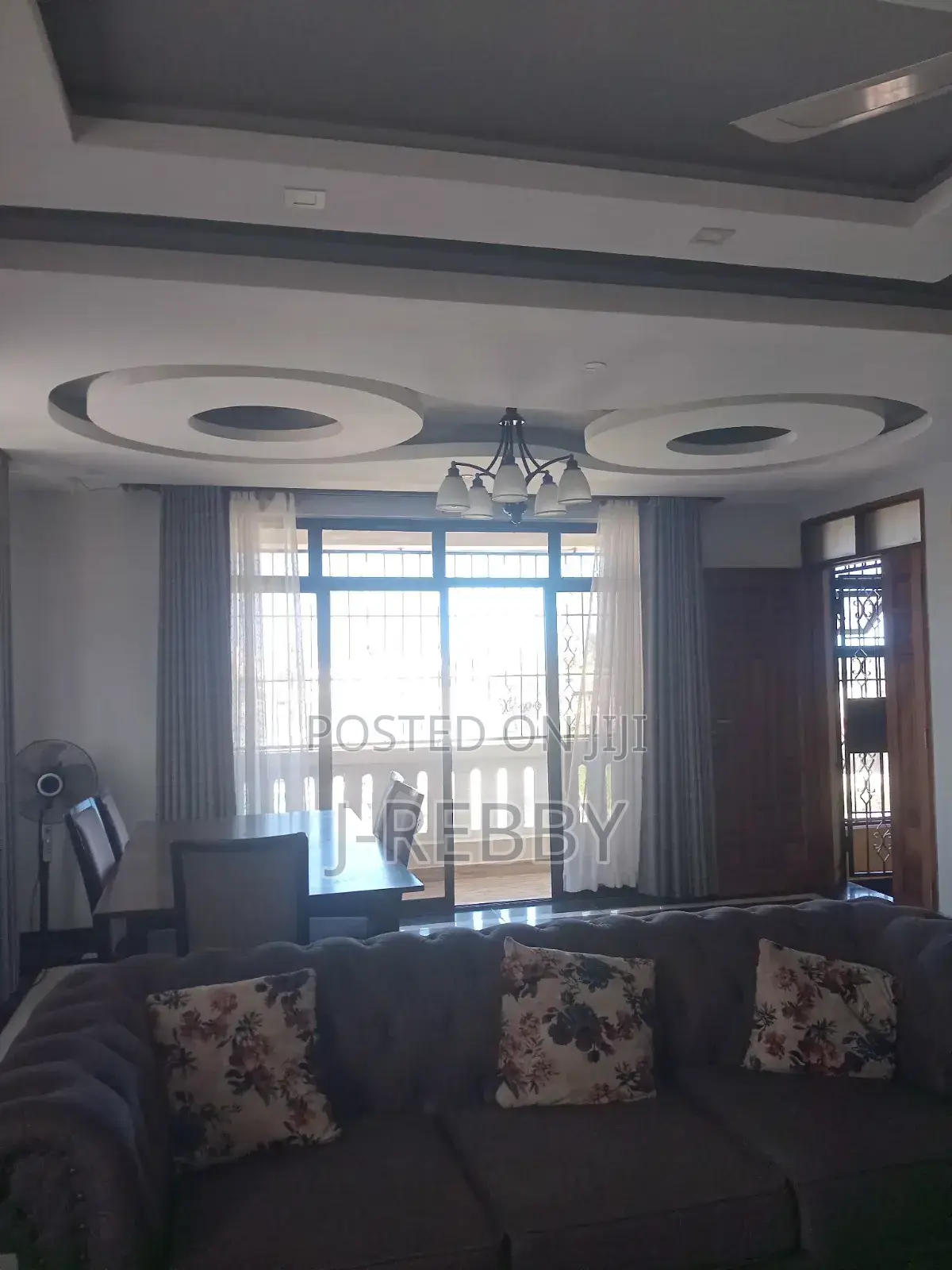 Furnished 3bdrm Apartment in Ajanta 3 Estate, Mtambo for rent