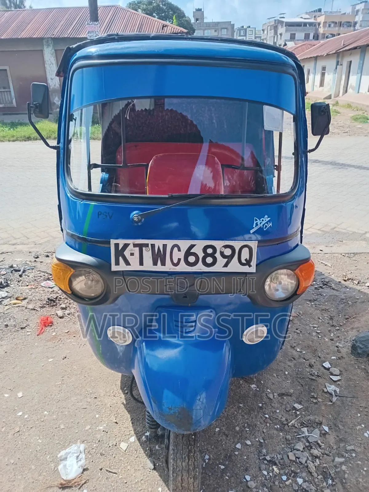 Piaggio 2023 Blue