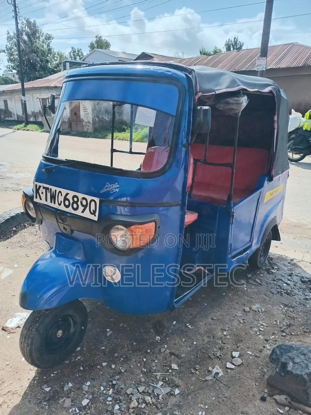 Piaggio 2023 Blue