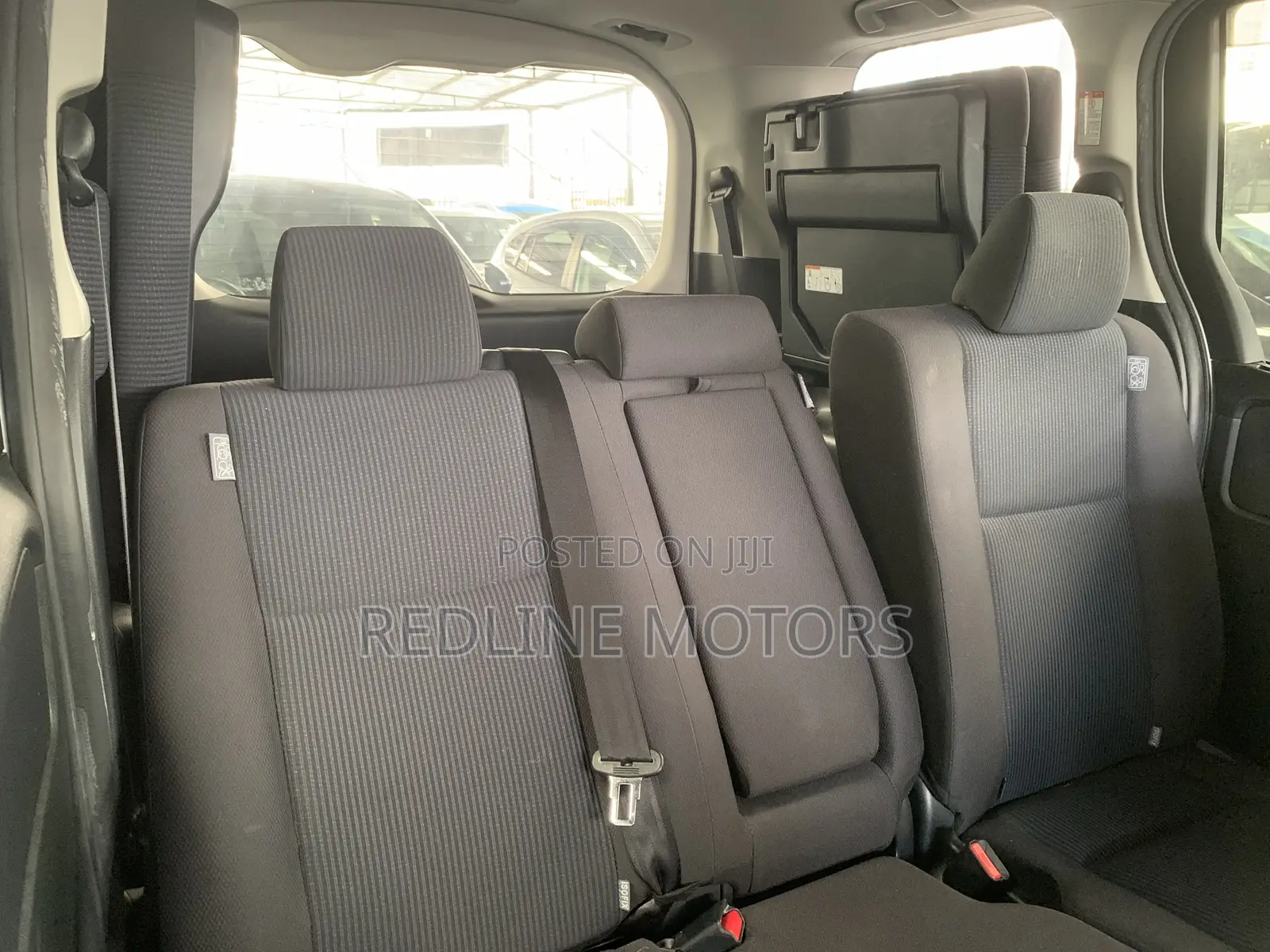 Toyota Voxy V 2WD 7-Seater 2019 Silver