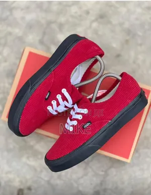 Vans Corduroy Sizes 37-45