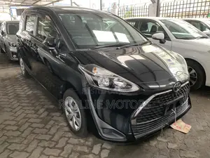 Toyota Sienta 1.5 FWD 2019 Black