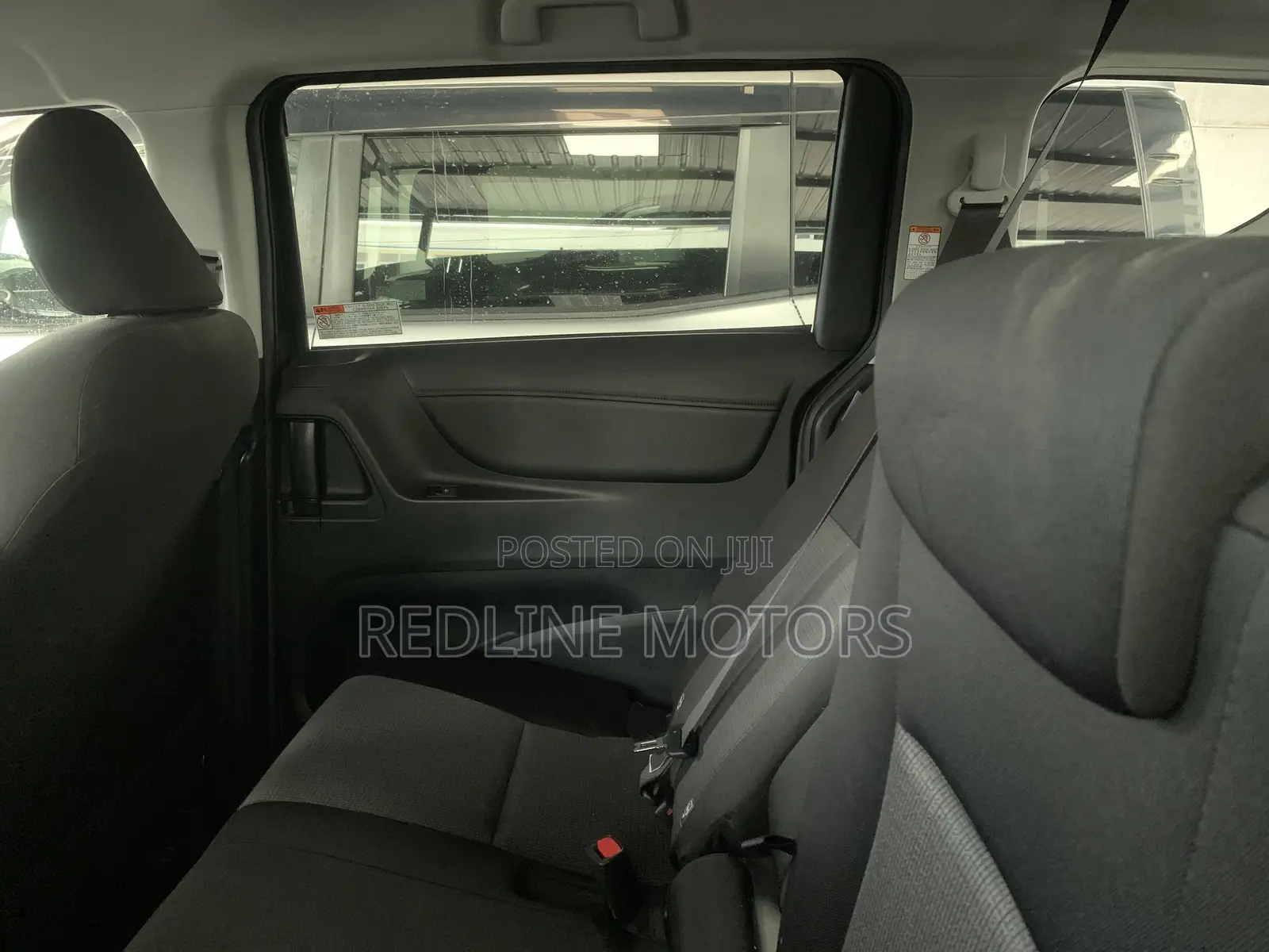 Toyota Sienta 1.5 FWD 2019 Black