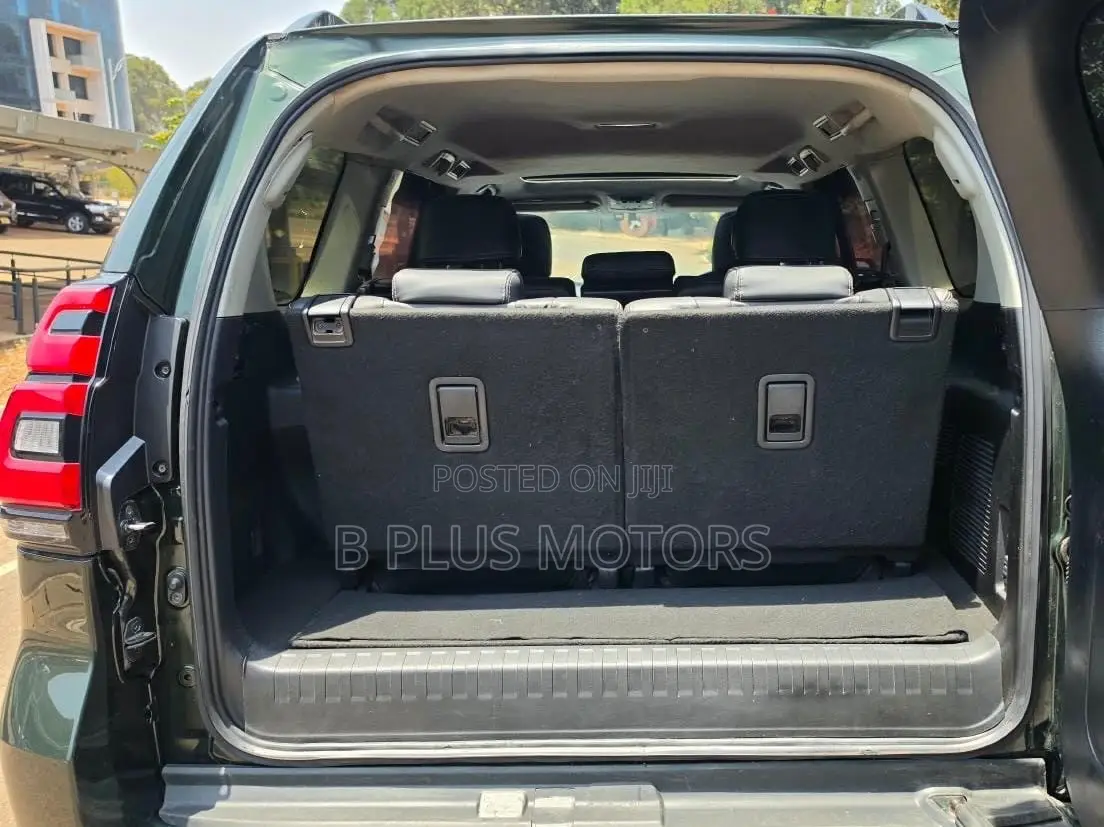 Toyota Land Cruiser Prado 2014 Green
