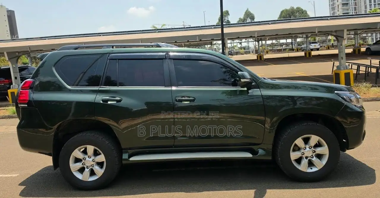 Toyota Land Cruiser Prado 2014 Green