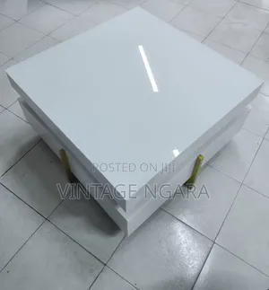 Mordern Squre Glass Top Coffee Table