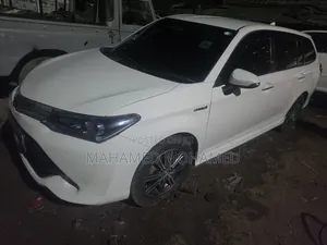 Toyota Corolla Fielder 2015 White