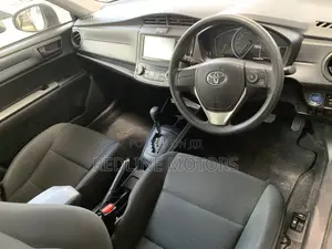 Toyota Axio 1.5 Hybrid 2WD 2019 Pearl