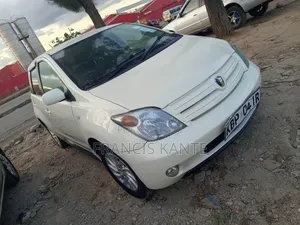 Toyota IST 2008 White