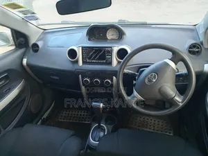 Toyota IST 2008 White