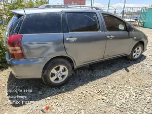 Toyota Wish 2005 Gray