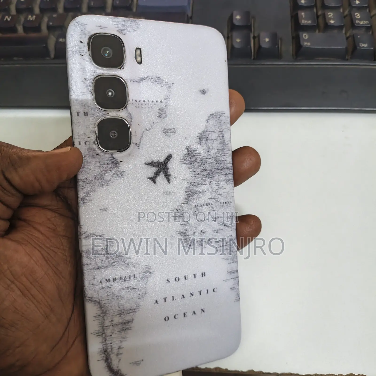 Infinix Hot 60i 128 GB Black