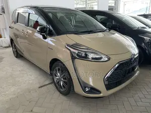 Toyota Sienta 1.5 Hybrid FWD 2019 Beige