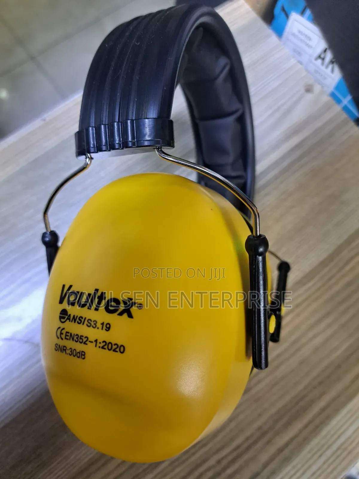 30db Soundproof Ear Protector/Noise Reduction Safety Earmuffs