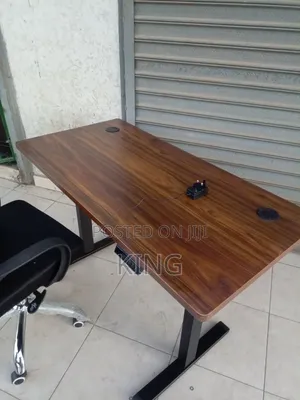 Adjustable Electric Standing Desk