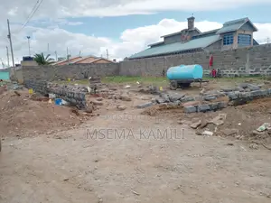 Plot 4 Sale 50x100
