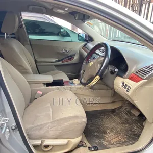 Toyota Premio 2.0 FWD 2010 Silver