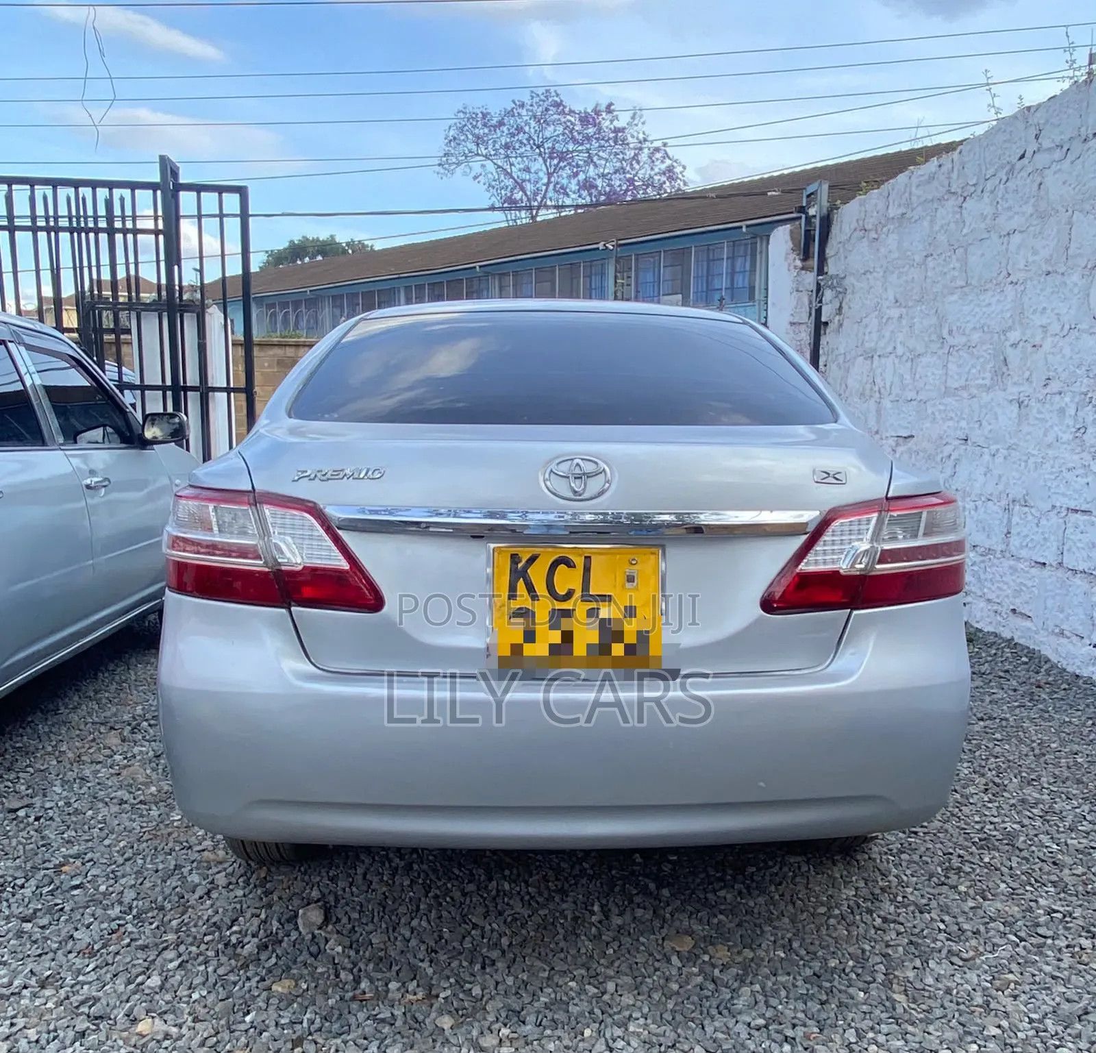 Toyota Premio 2.0 FWD 2010 Silver