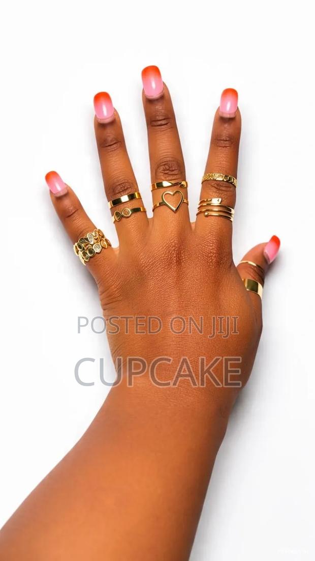 Jewelry Items - thumbnail 3