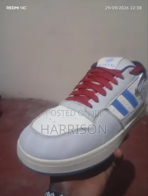 Sutryns Mtumba Shoe