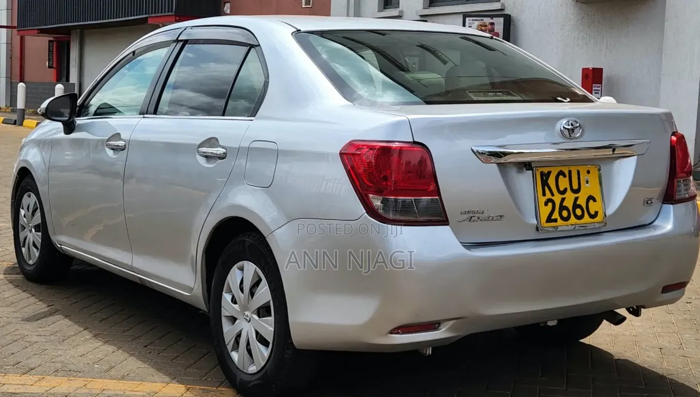 Toyota Axio 2012 Silver