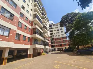 Executive 4-Bedroom Apartments with DSQ To Let in Kilimani – Kes 135