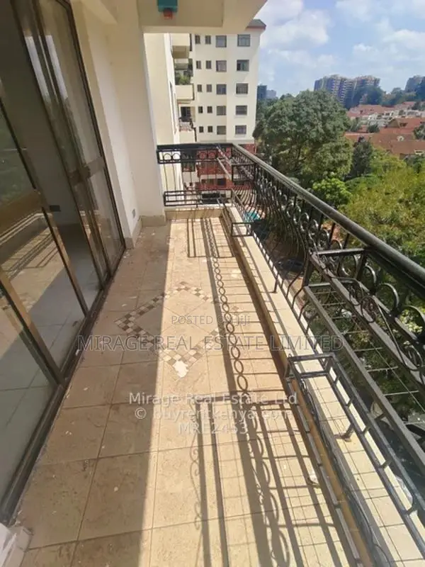 Executive 4-Bedroom Apartments with DSQ To Let in Kilimani – Kes 135