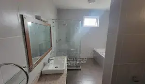 3 Bedroom + DSQ Apartment for Rent in Kilimani – KES 110,000/month