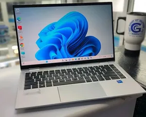 Laptop HP EliteBook 830 G8 8GB Intel Core i5 SSD 256GB