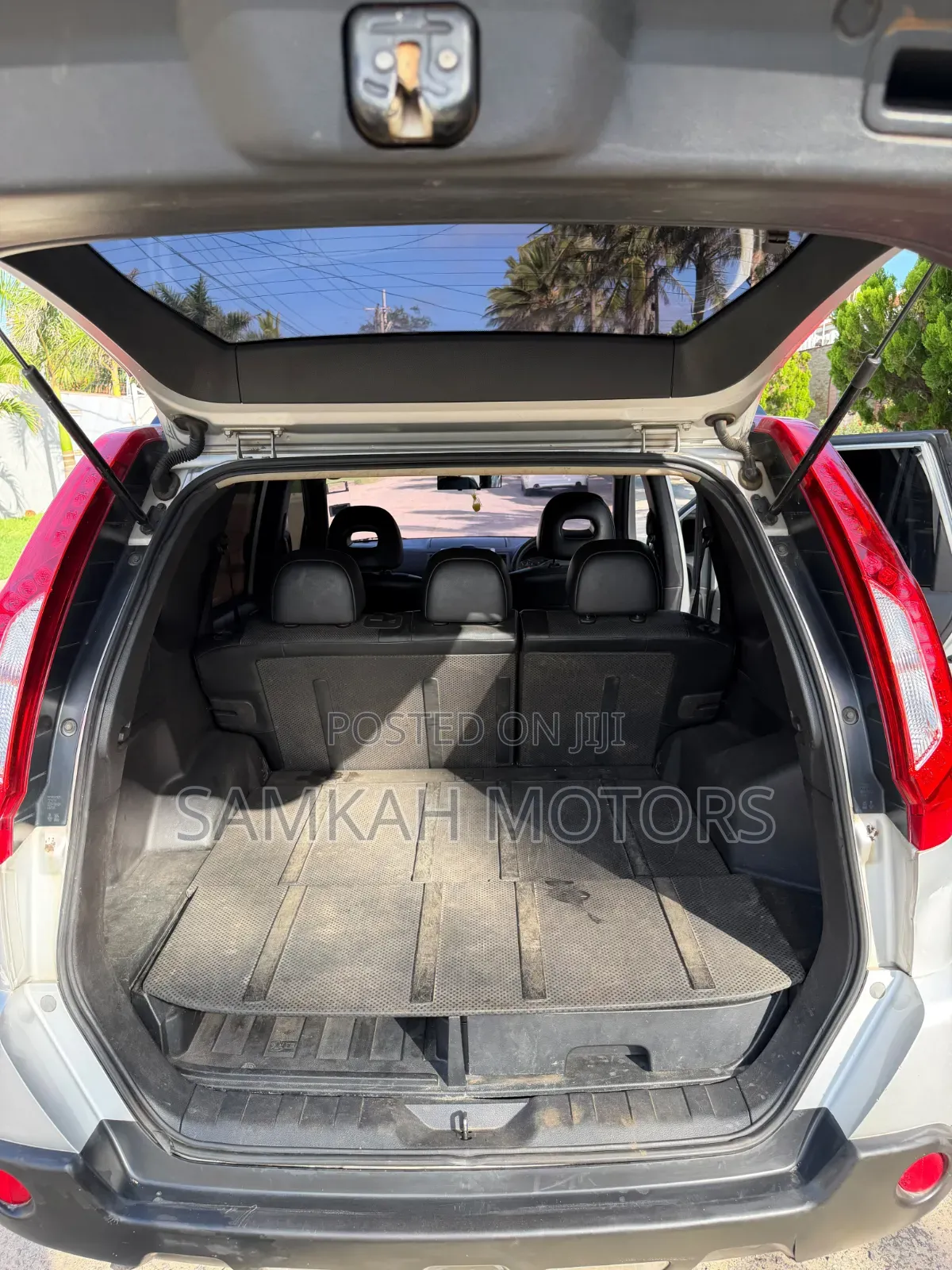 Nissan X-Trail 2012 Silver