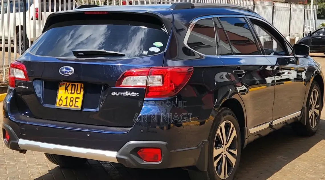 Subaru Outback 2016 Blue