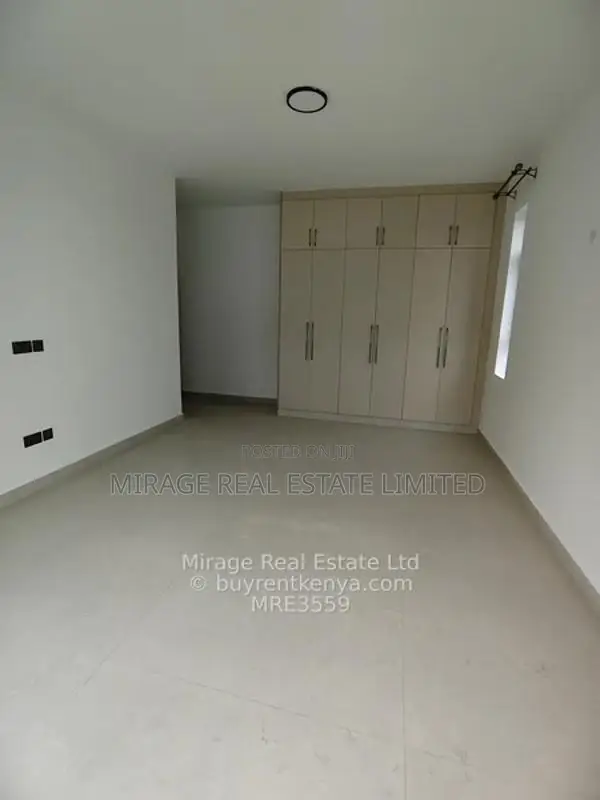 3-Bedroom plus Dsq Apartments To Let – Brookside