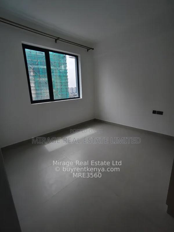 3-Bedroom plus Dsq Apartments To Let – Brookside - thumbnail 8