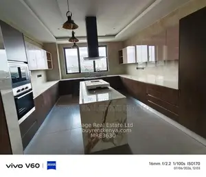 Luxurious 4 Bedroom Apartments + Dsq TO LET in Riverside for $3